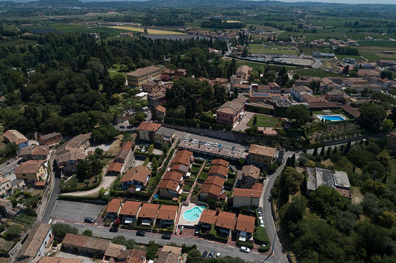 Apartment L'Archetto And Villetta Gruber - Regarda Travel Lazise Kültér fotó