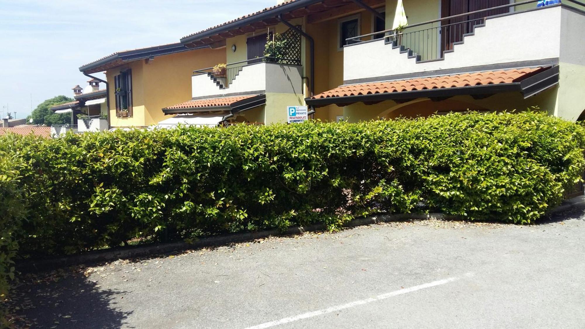 Apartment L'Archetto And Villetta Gruber - Regarda Travel Lazise Kültér fotó